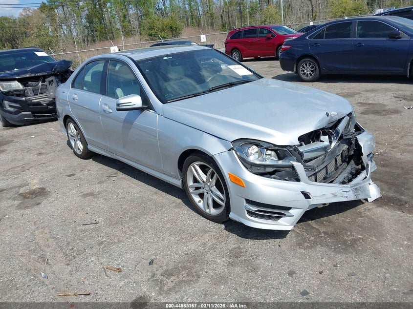 2013 Mercedes-Benz C 250 Sport