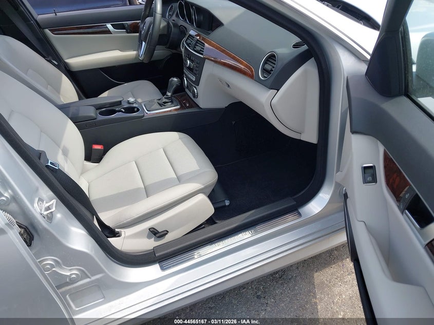 2013 Mercedes-Benz C 250 Sport