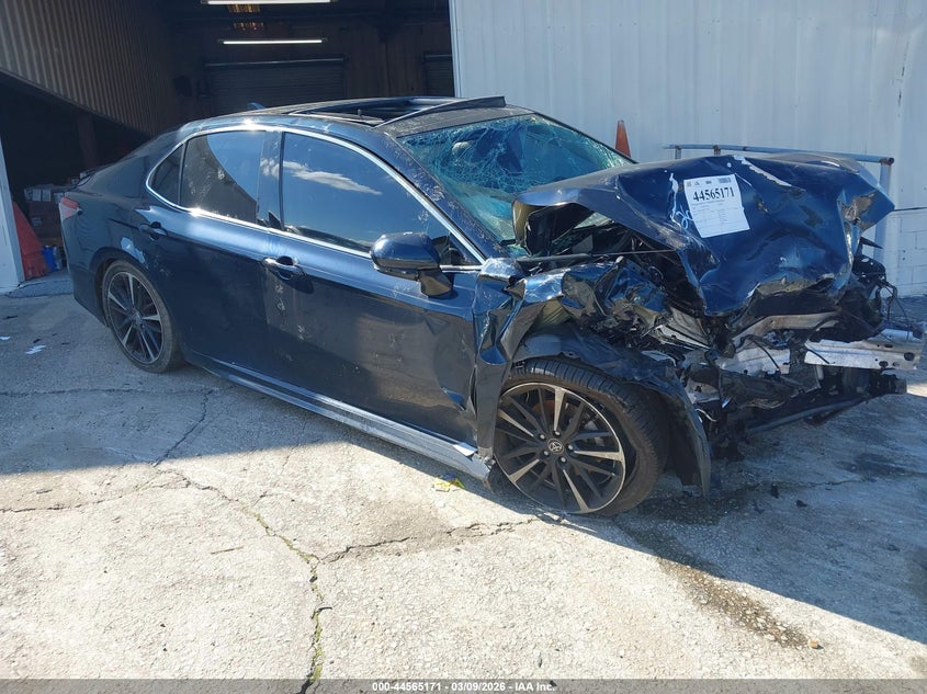 2019 Toyota Camry Xse