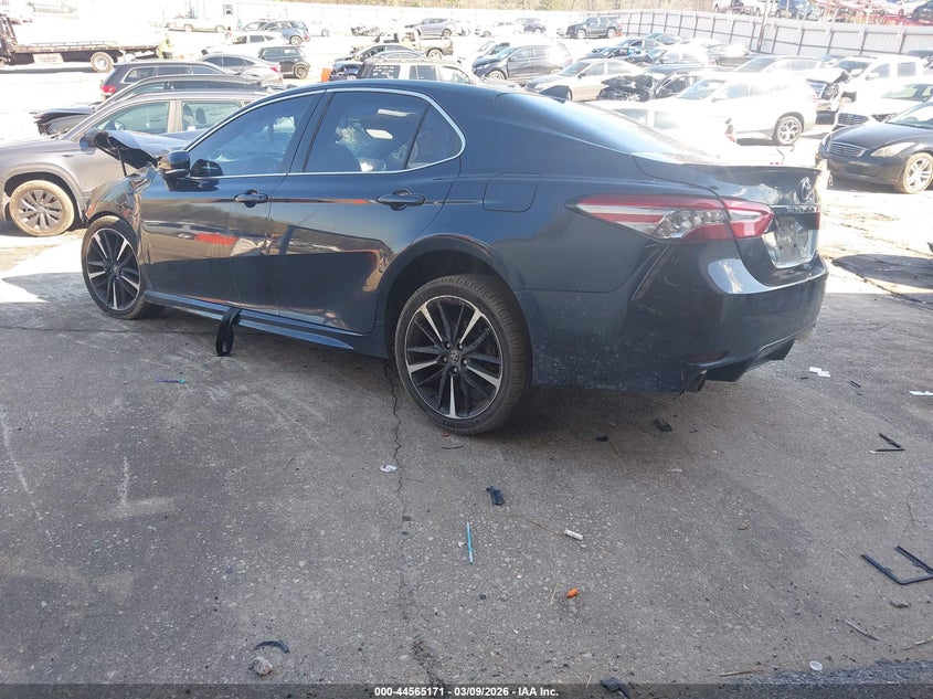 2019 Toyota Camry Xse