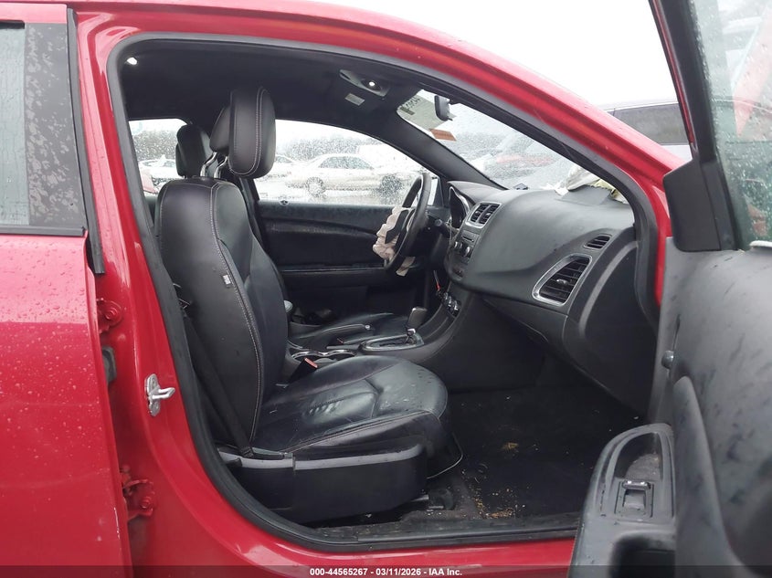 2013 Dodge Avenger Sxt