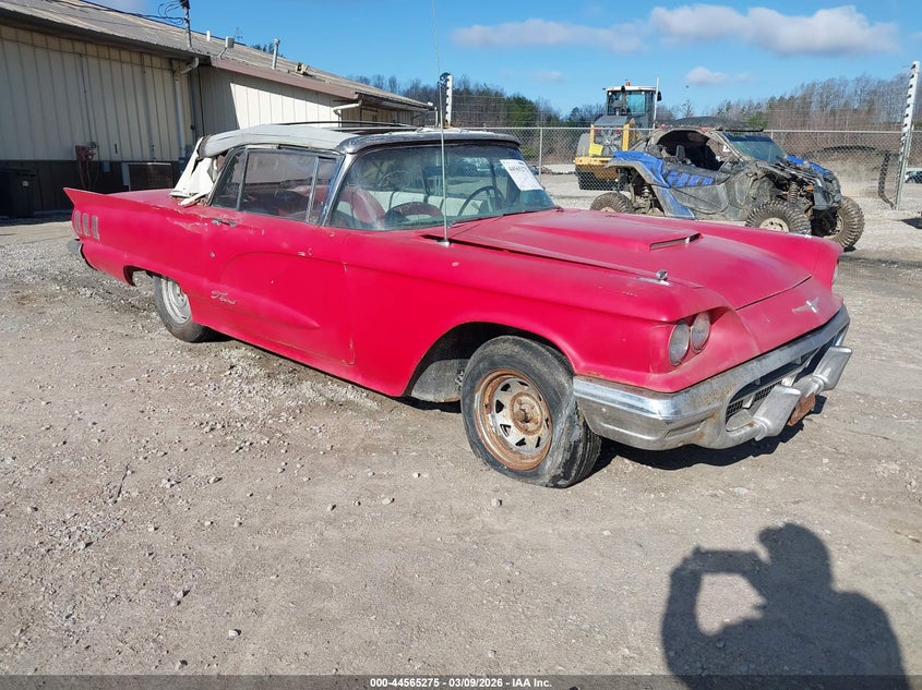 0Y73Y100324 FORD THUNDERBIRD Photo 1