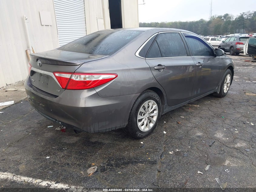 2015 Toyota Camry Le