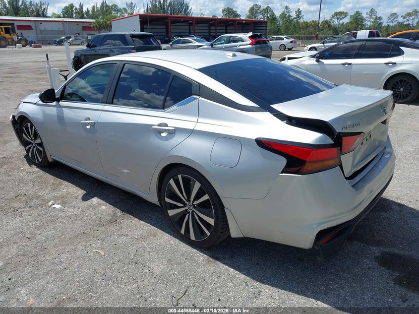 2019 Nissan Altima 2.5 Sr
