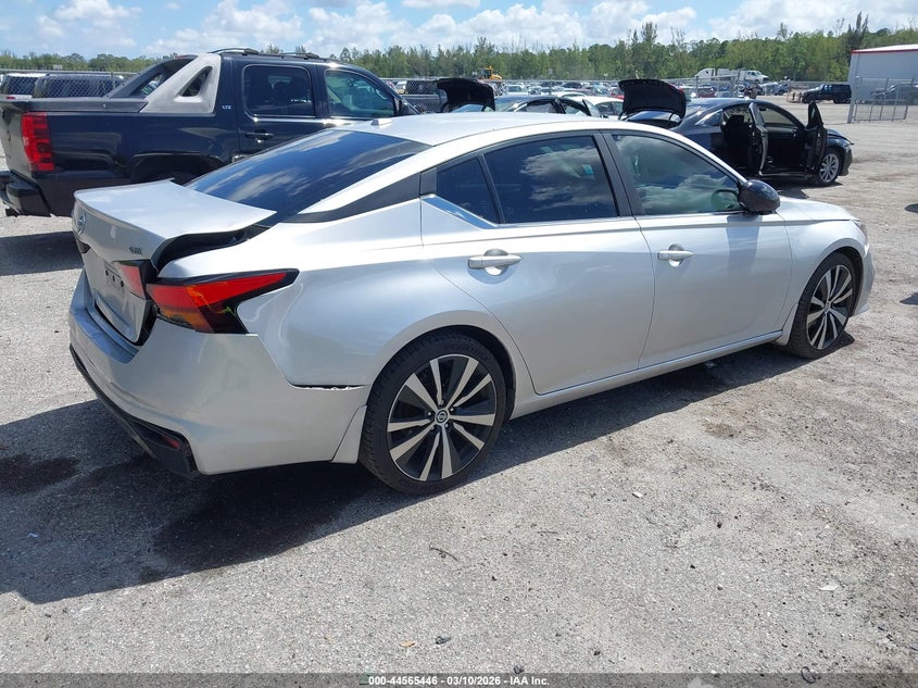 2019 Nissan Altima 2.5 Sr
