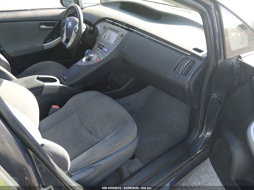 2015 Toyota Prius Two