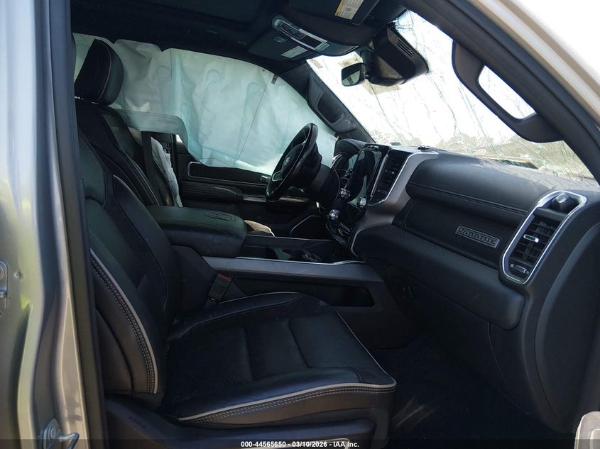 2021 Ram 1500 Laramie 4X4 5'7 Box