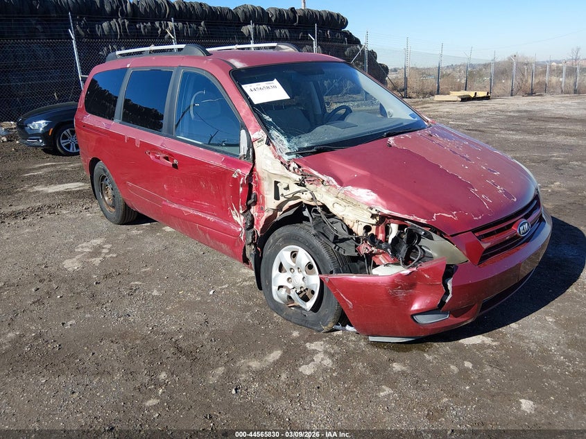 2008 Kia Sedona Lx