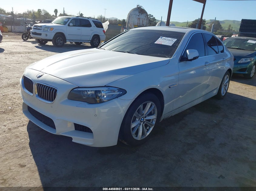 2015 BMW 528I