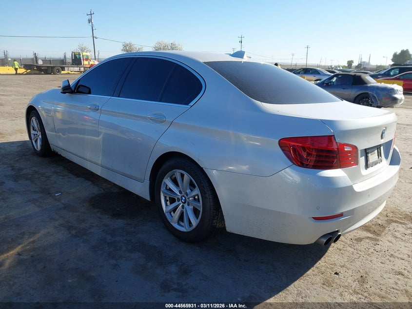 2015 BMW 528I