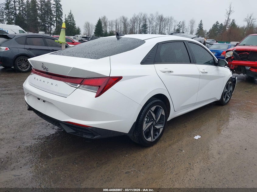 2023 Hyundai Elantra Sel