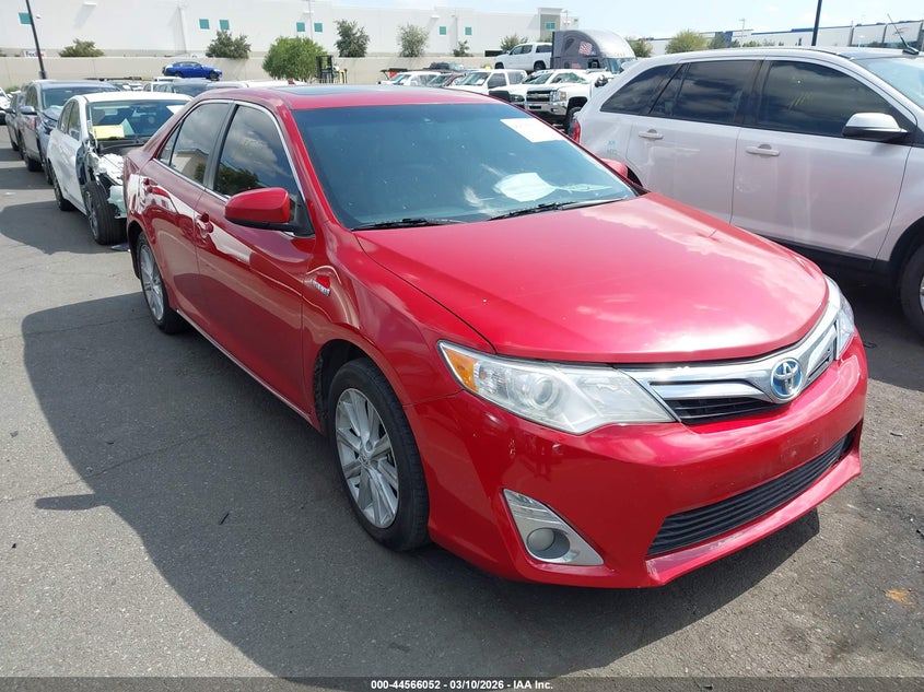 2013 Toyota Camry Hybrid Xle