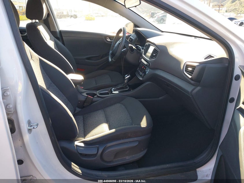 2019 Hyun Ioniq Hybrid Blue