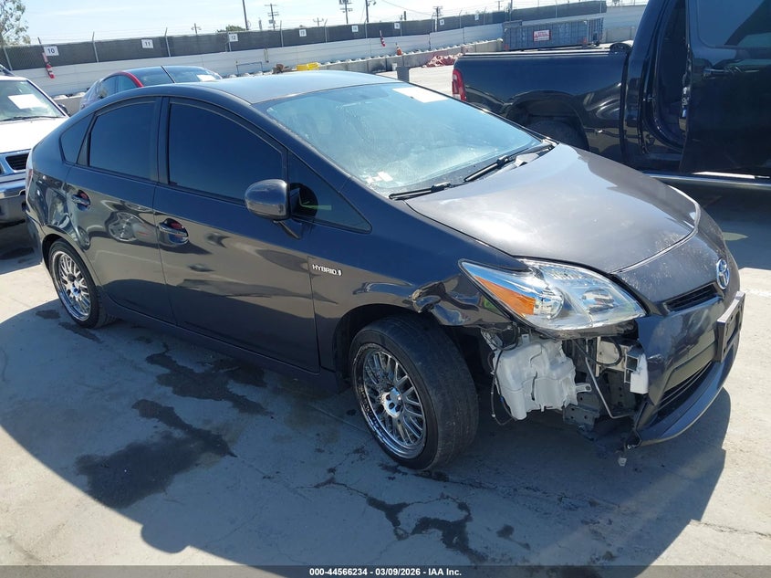 2015 Toyota Prius Three