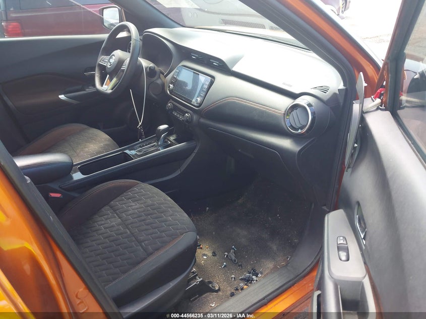 2021 Nissan Kicks Sr Xtronic Cvt