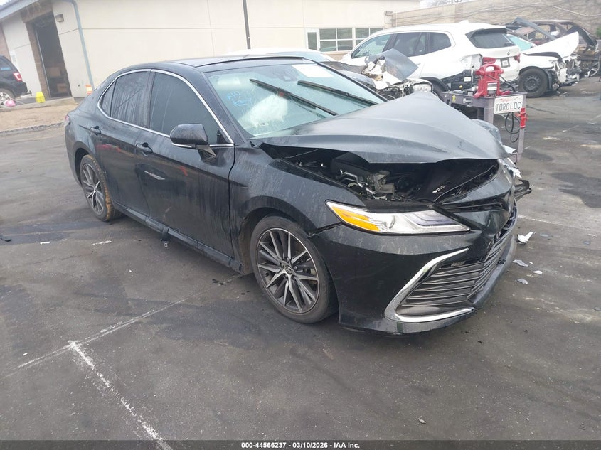 2021 Toyota Camry Xle