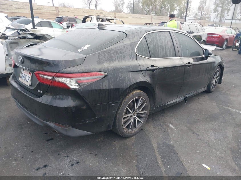 2021 Toyota Camry Xle