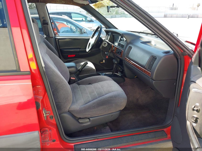 1996 Jeep Grand Cherokee Laredo