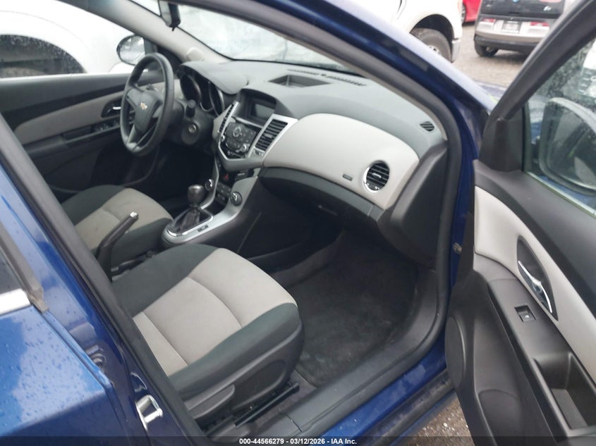 2012 Chevrolet Cruze Ls