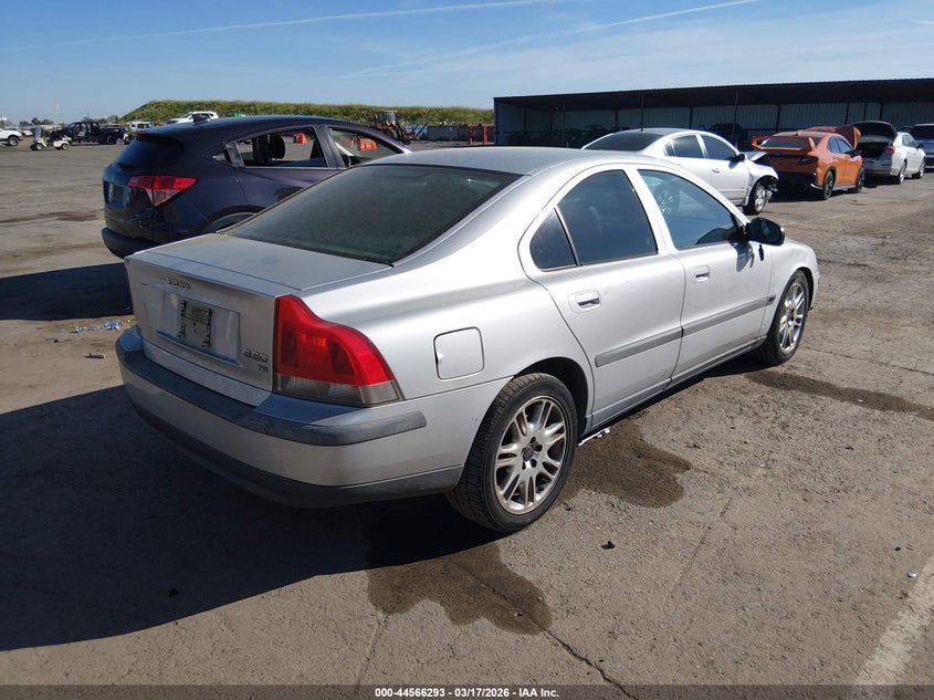 2001 Volvo S60 T5