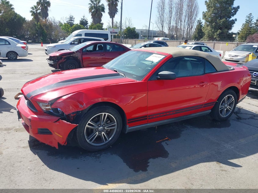 2010 Ford Mustang V6/V6 Premium