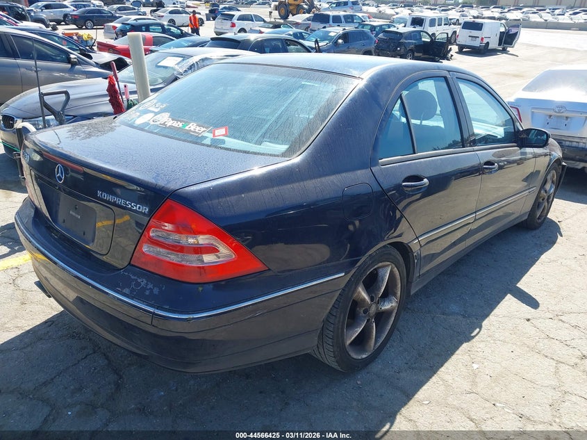 2004 Mercedes-Benz C 230 Kompressor Sport/Sport
