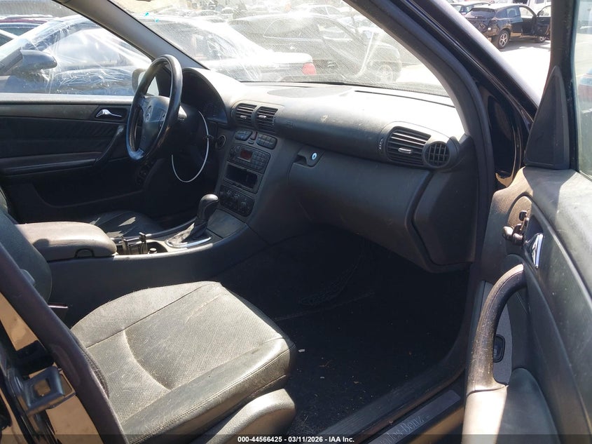 2004 Mercedes-Benz C 230 Kompressor Sport/Sport