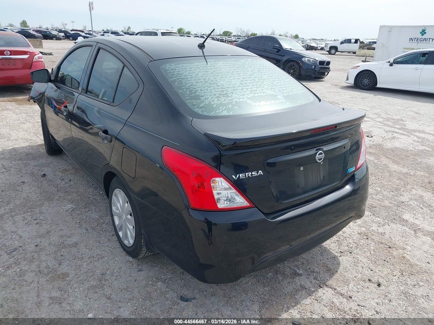2016 Nissan Versa 1.6 S+