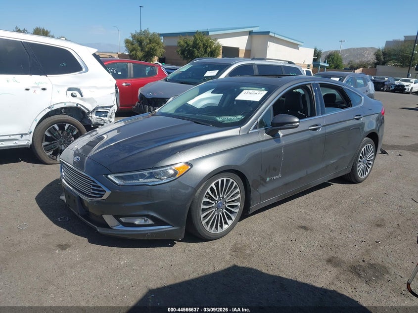 2017 Ford Fusion Hybrid Platinum/Titanium