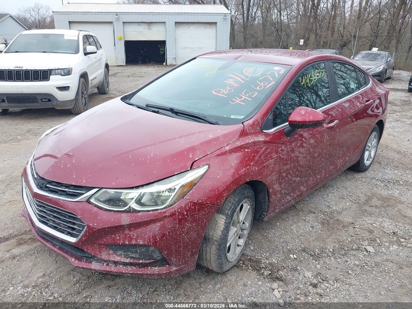 2018 Chevrolet Cruze Lt Auto #2