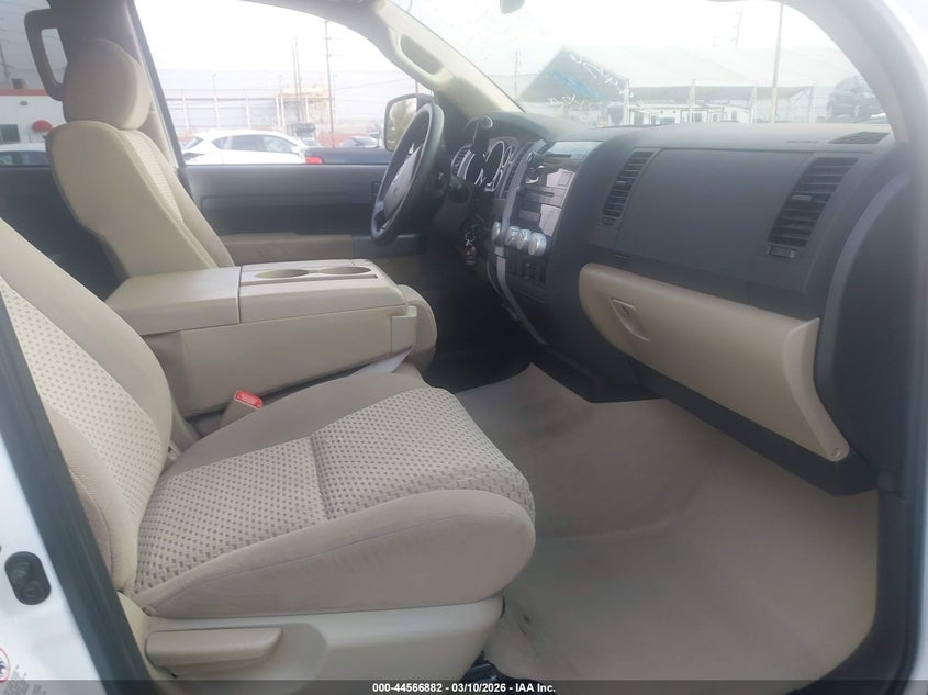 2011 Toyota Tundra Grade 5.7L V8