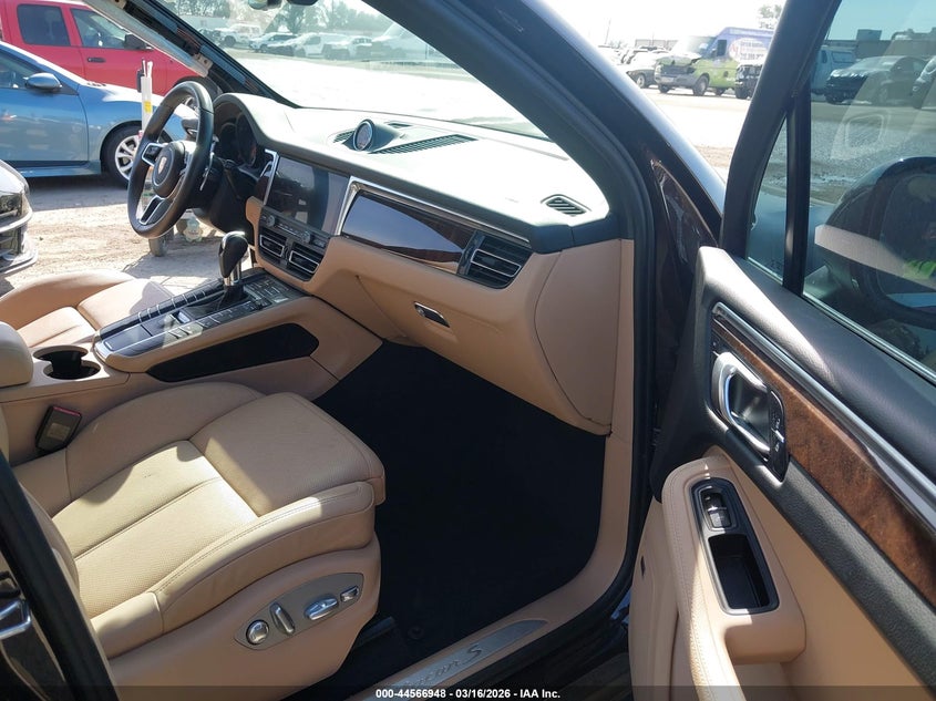 2021 Porsche Macan S