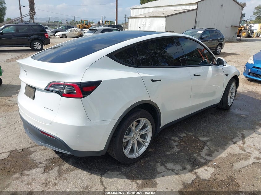 2021 TESLA MODEL Y auction photo 4