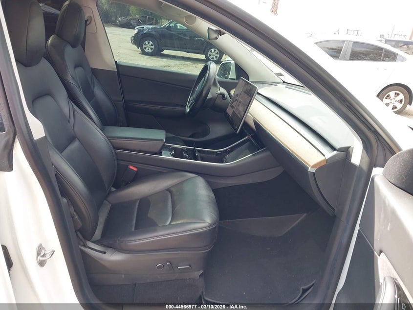 2021 TESLA MODEL Y auction photo 5