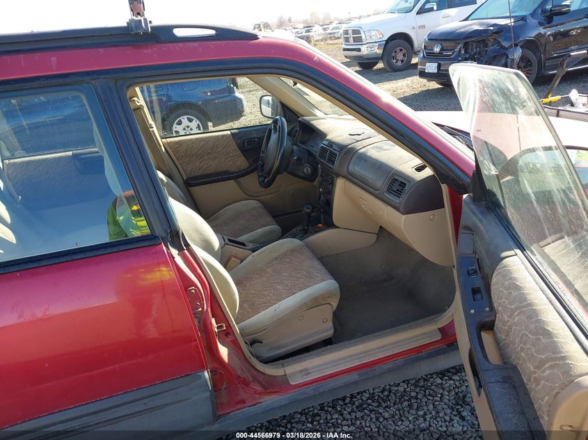 1998 SUBARU FORESTER auction photo 5