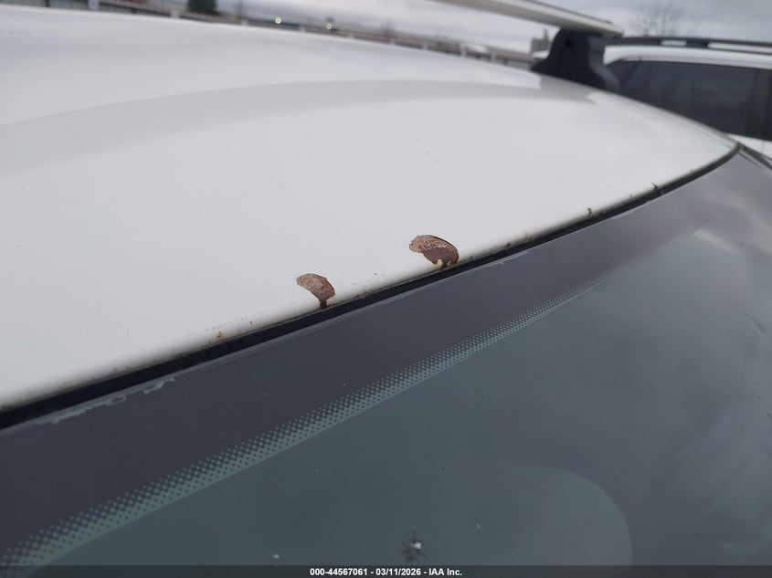 2007 Volkswagen Rabbit 2-Door VIN: WVWAR71K77W017646 Lot: 44567061