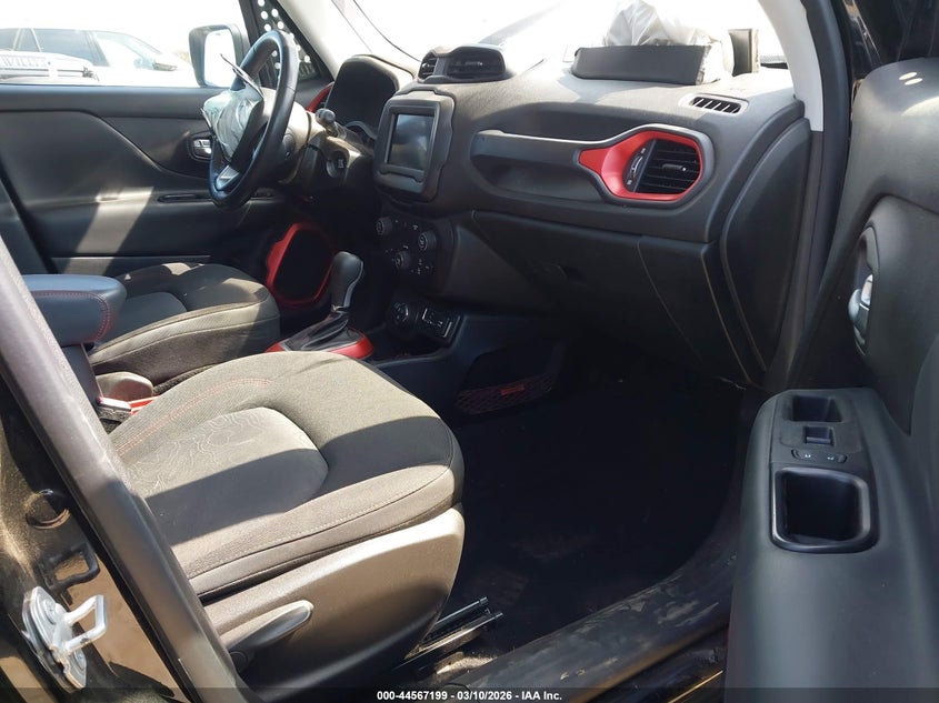 2018 Jeep Renegade Trailhawk 4X4