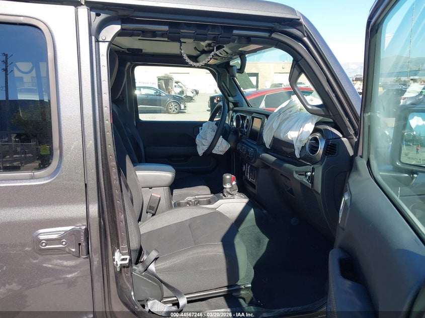 2023 Jeep Gladiator Overland 4X4