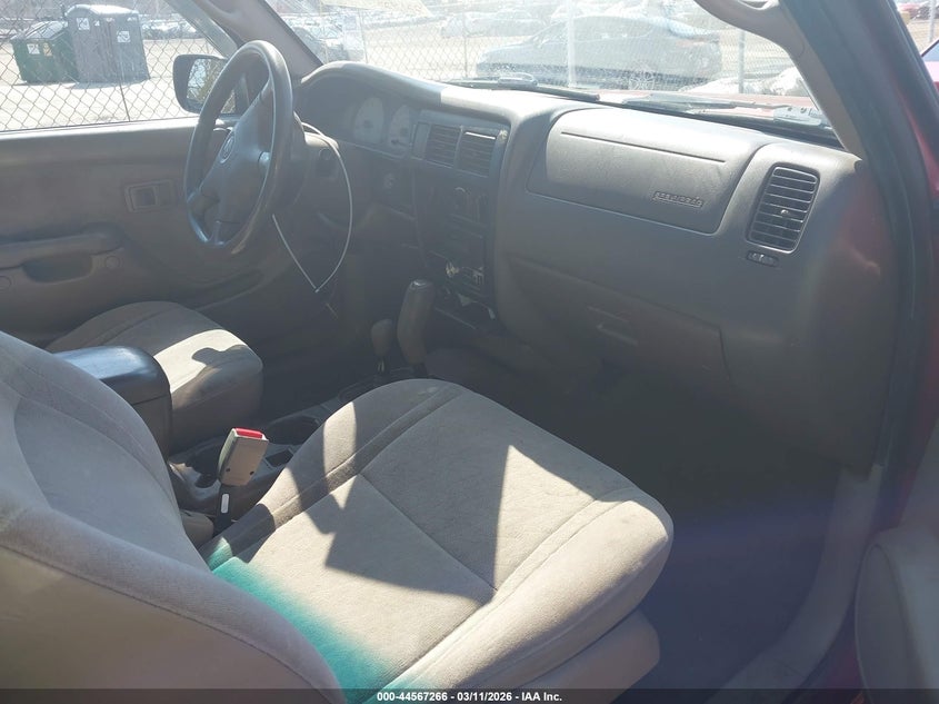 2003 Toyota Tacoma Base V6