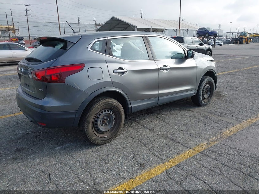 2018 Nissan Rogue Sport S