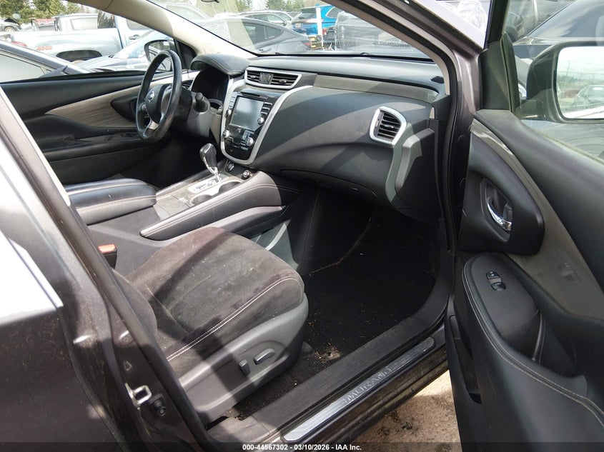 2017 Nissan Murano Sv