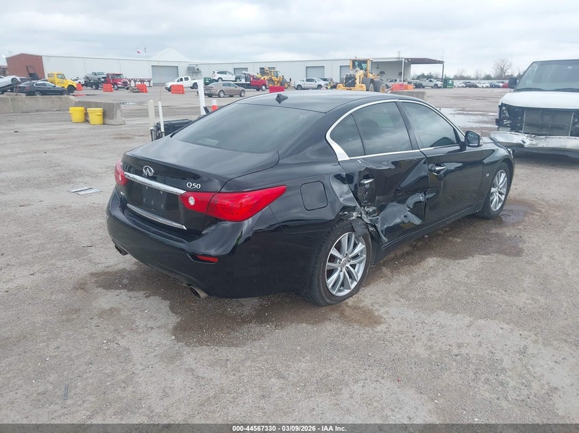 2015 Infiniti Q50 Premium