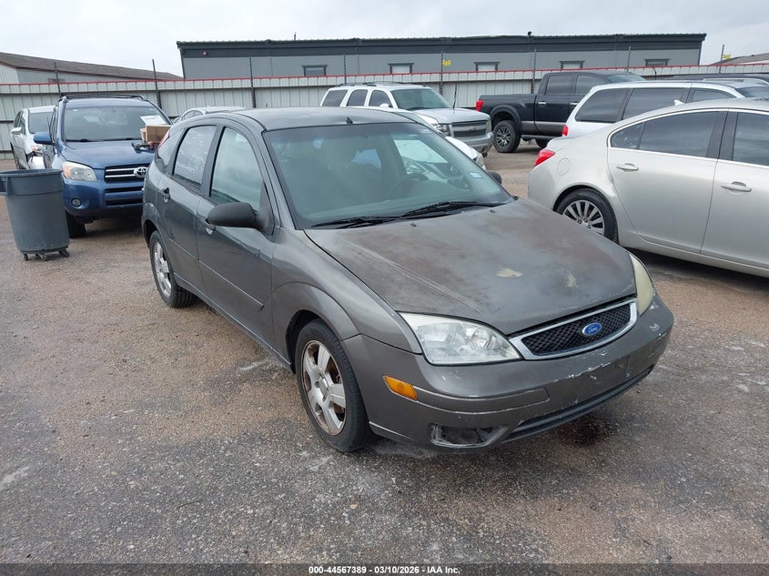 2005 Ford Focus Zx5
