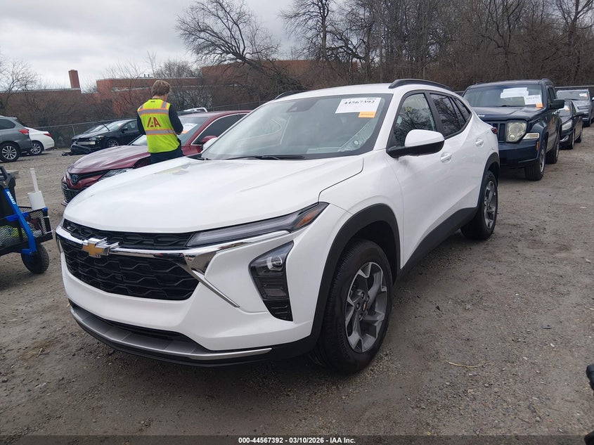 2025 Chevrolet Trax Fwd Lt