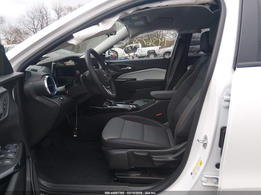 2025 Chevrolet Trax Fwd Lt