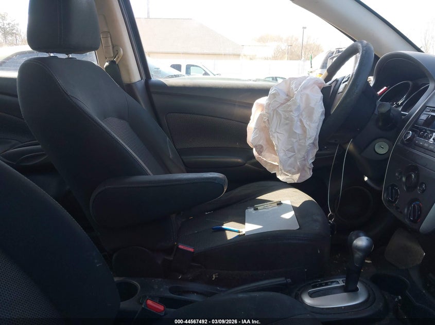 2017 Nissan Versa 1.6 S/1.6 S+/1.6 Sl/1.6 Sv