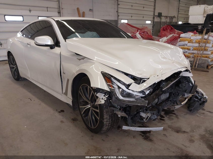 2020 Infiniti Q60 Luxe