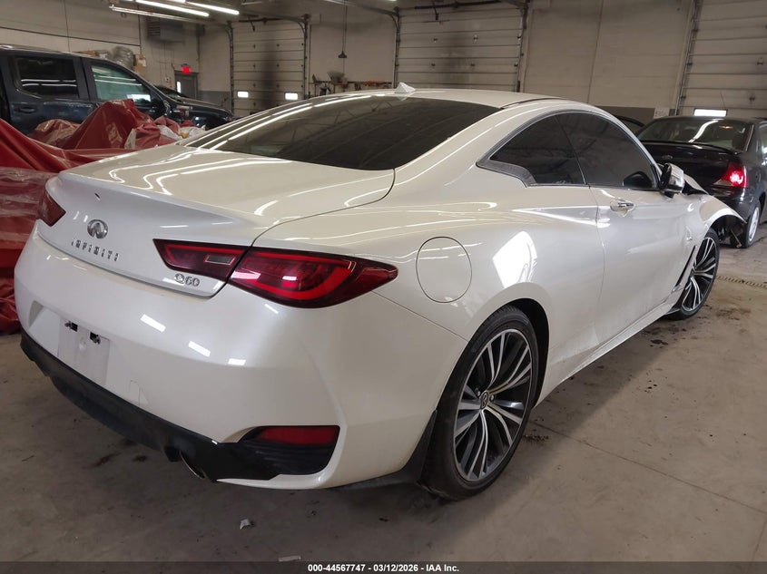 2020 Infiniti Q60 Luxe