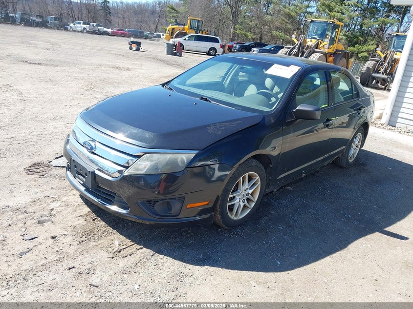 2011 Ford Fusion S