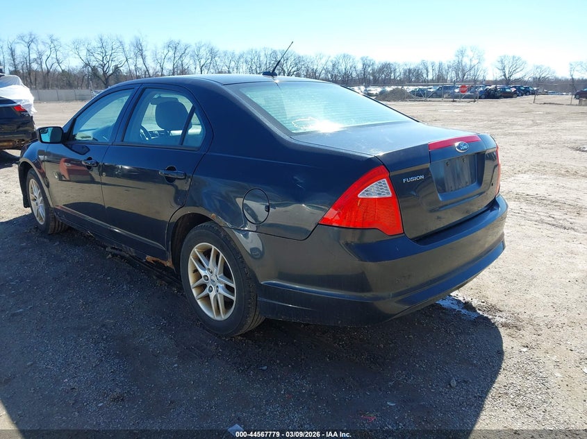2011 Ford Fusion S